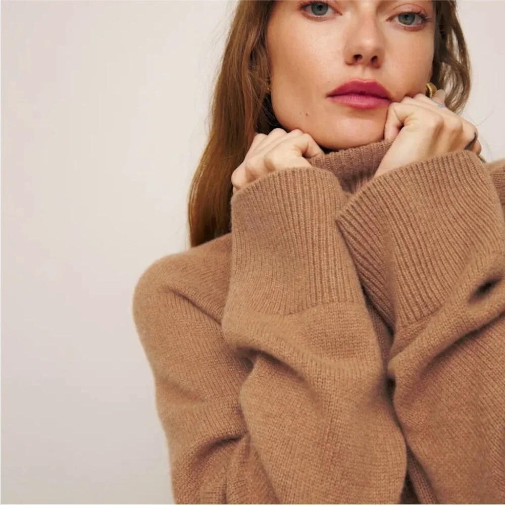 Reformation Garrett Cropped Cashmere sweater - size M - Picture 4 of 6